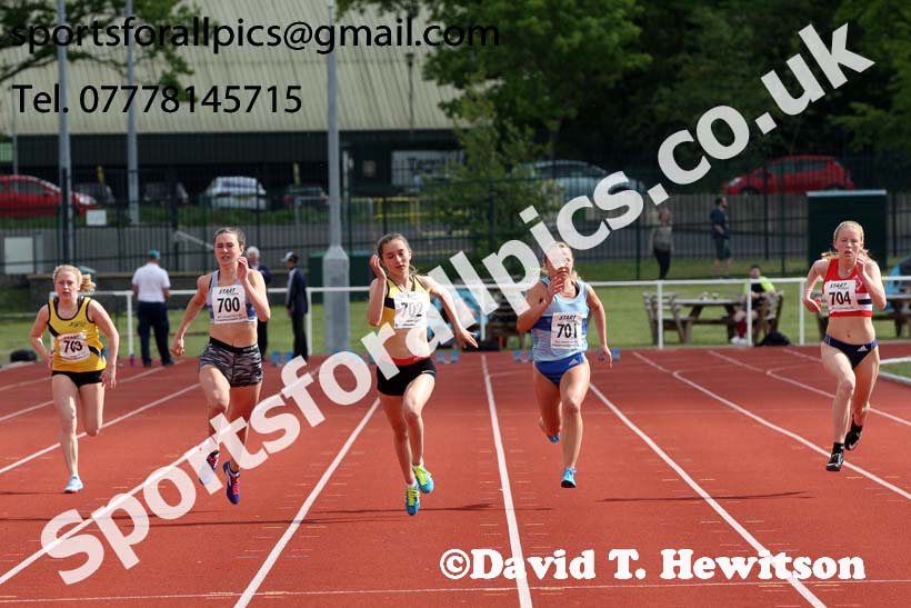 Womens under-20s 100 metres, North Eastern Track and Fields Champs., Middlesbrough. Photo: David T. Hewitson/Sports for All Pics